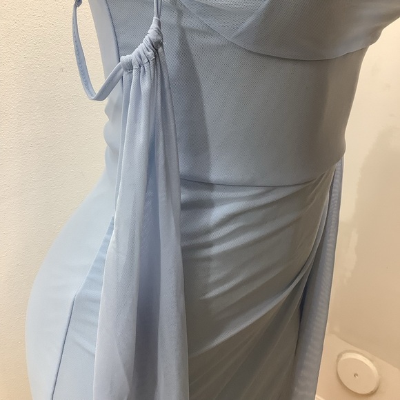 Elegant Size Small Light Blue Sheer Bell Sleeve Mini Dress. Preloved - Picture 4 of 9